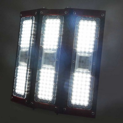Projecteur LED industriel asymétrique triple 150W B8215 Eclairage Industriel