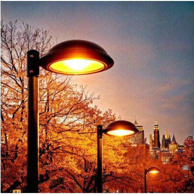 lampadaire de rue , éclairage public ,