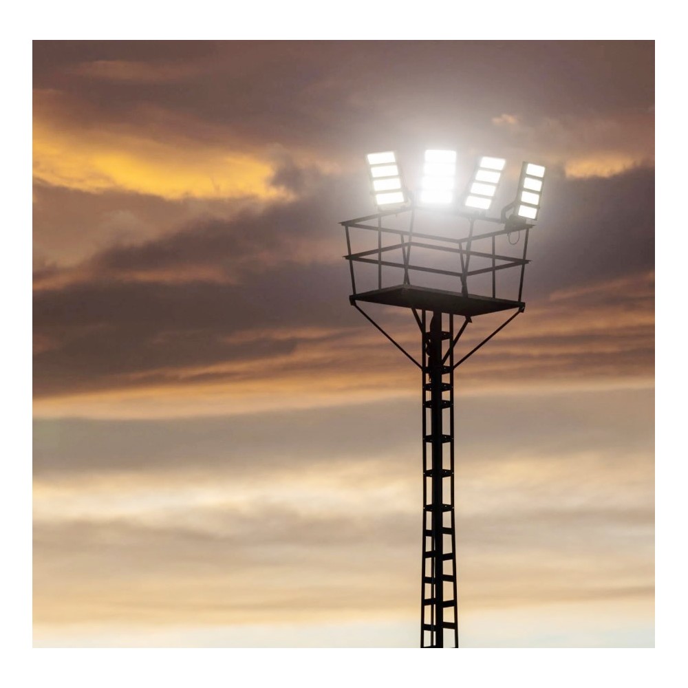 projecteur led stadium 1200W , projecteur stade de foot , éclairage terrain de football, éclairage puissant ,