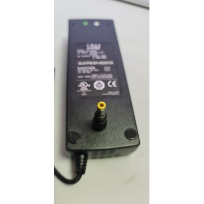 Alimentation secteur 6A/20V 120W pour PC portables PANASONIC - LENOVO , DLH DY-AS20120-C