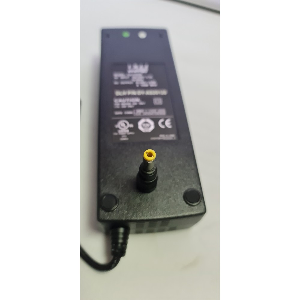 Alimentation secteur 6A/20V 120W pour PC portables PANASONIC - LENOVO , DLH DY-AS20120-C